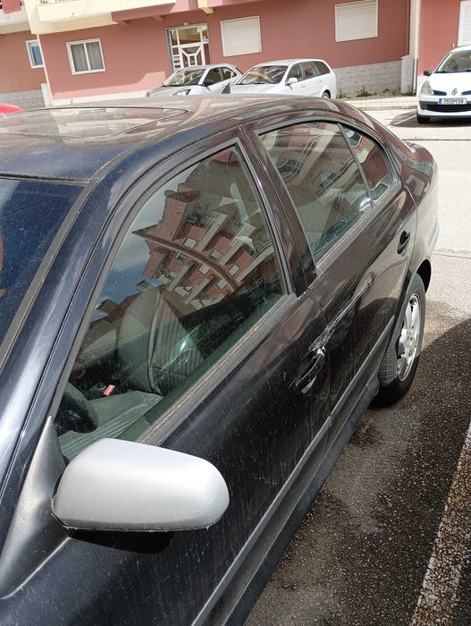 Carro para peças em boas condições