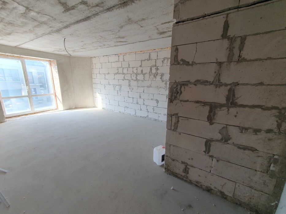 Продаж 2-к квартири в новобудові