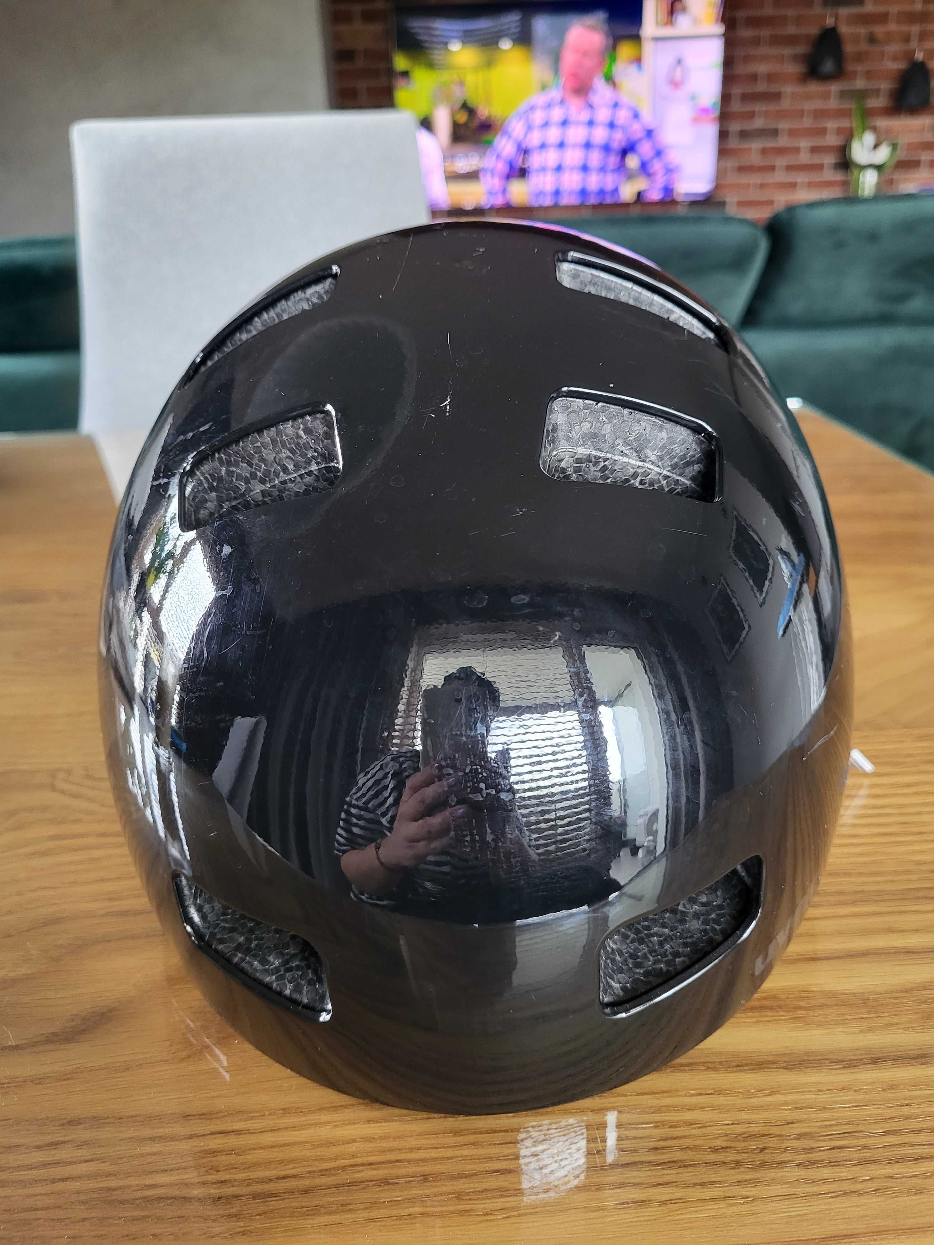 Kask Uvex rozmiar 55-58