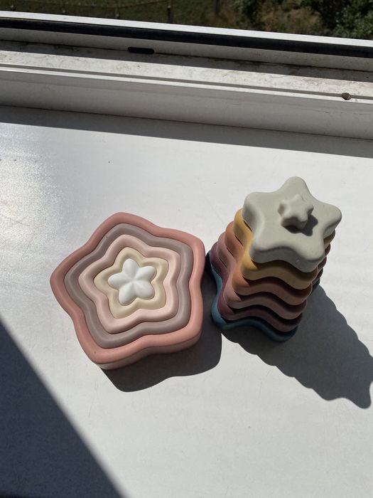 Дитячі силіконові пірамідки сортери