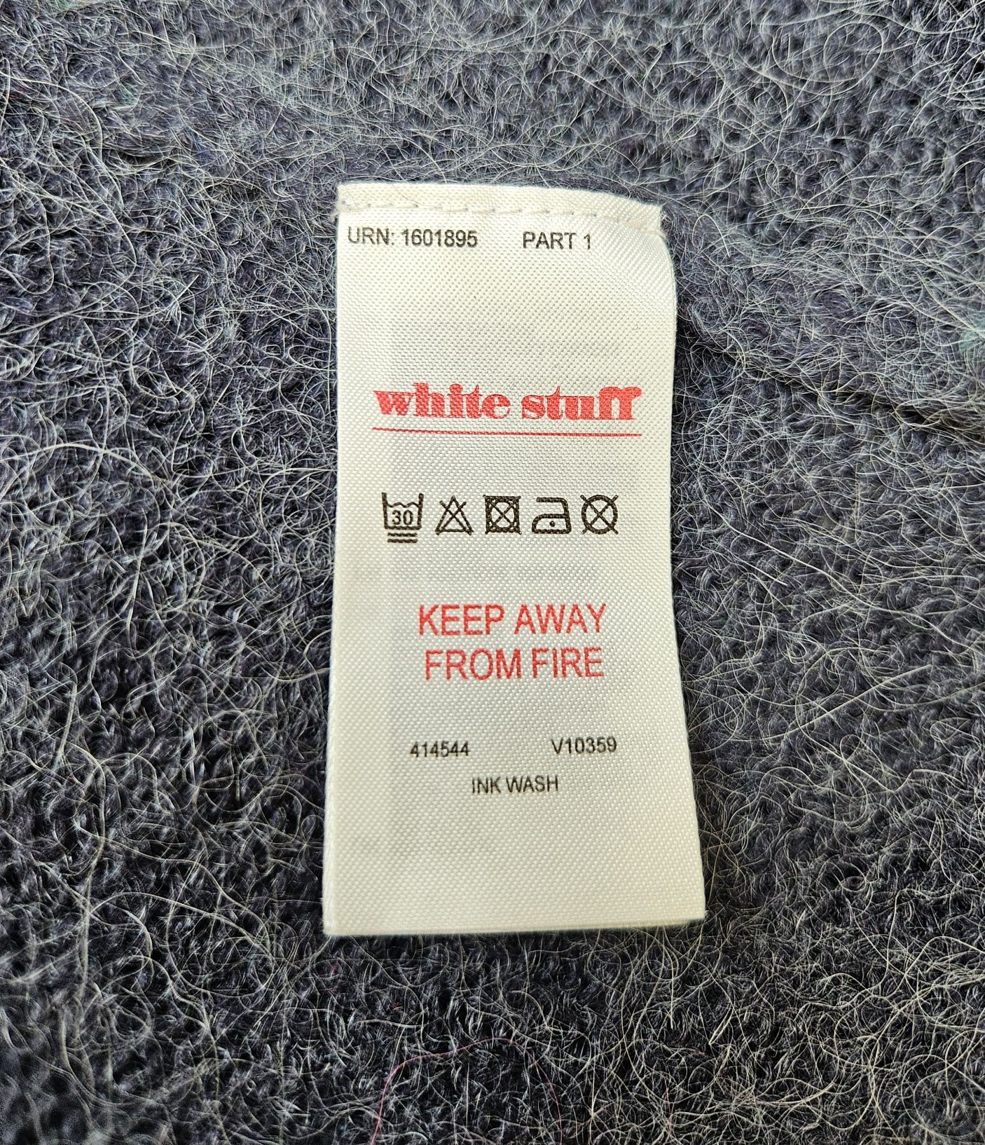 White Stuff sweter z długim rękawem w kropki 30% alpaka na codzień
