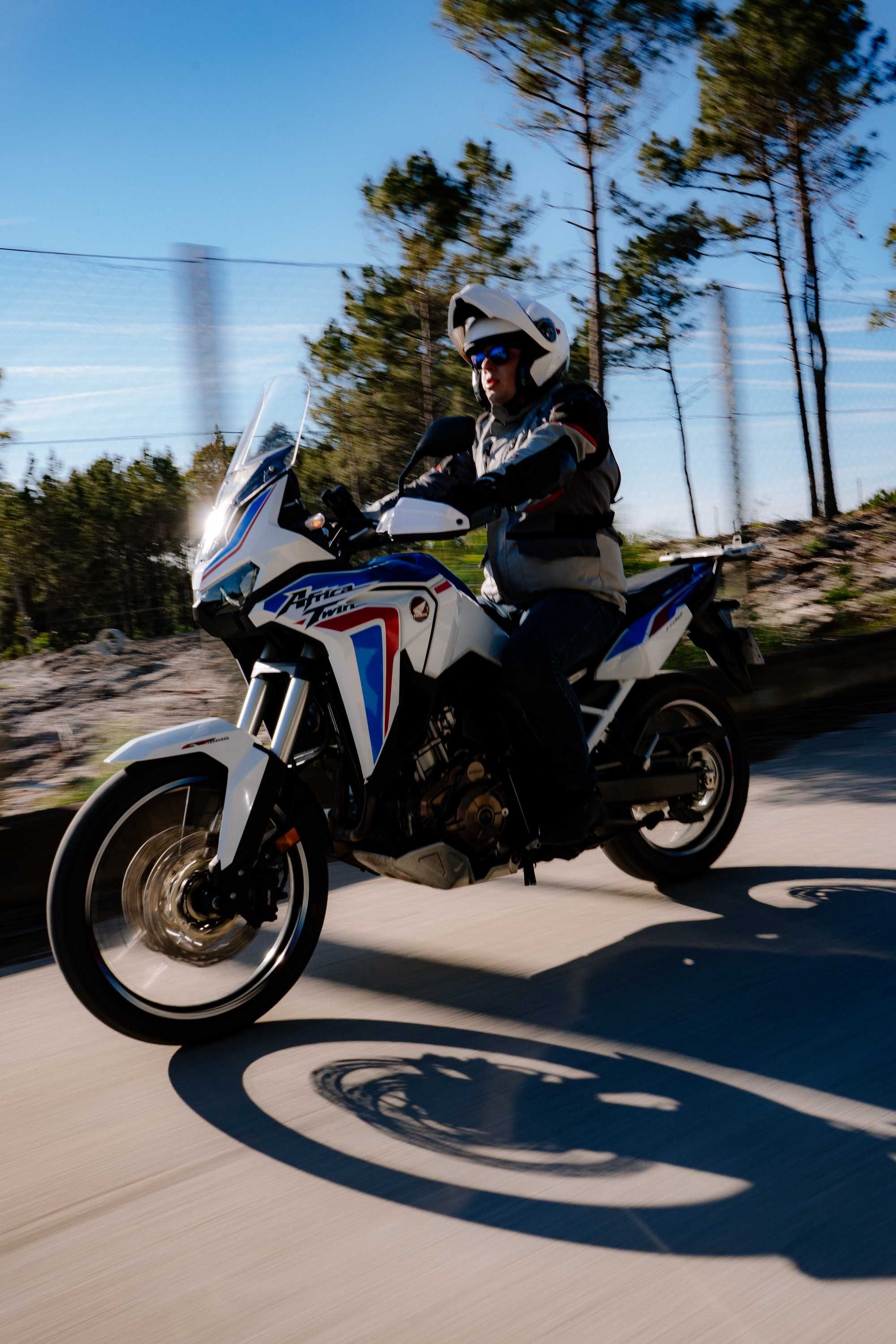 Africa Twin 1100 TriColor