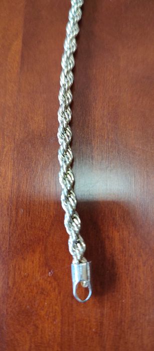 Modna biżuteria. Bransoletka