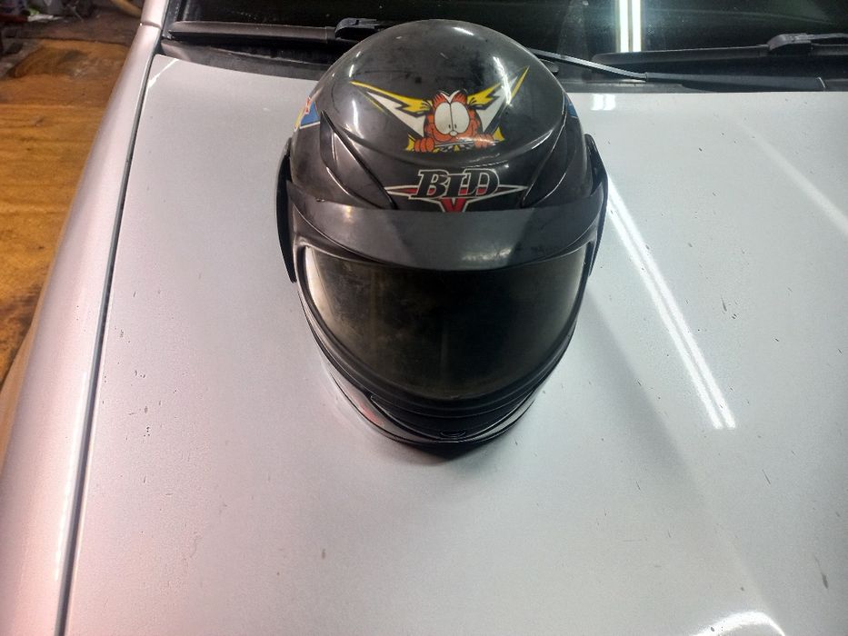 Продам дитячий мотошолом