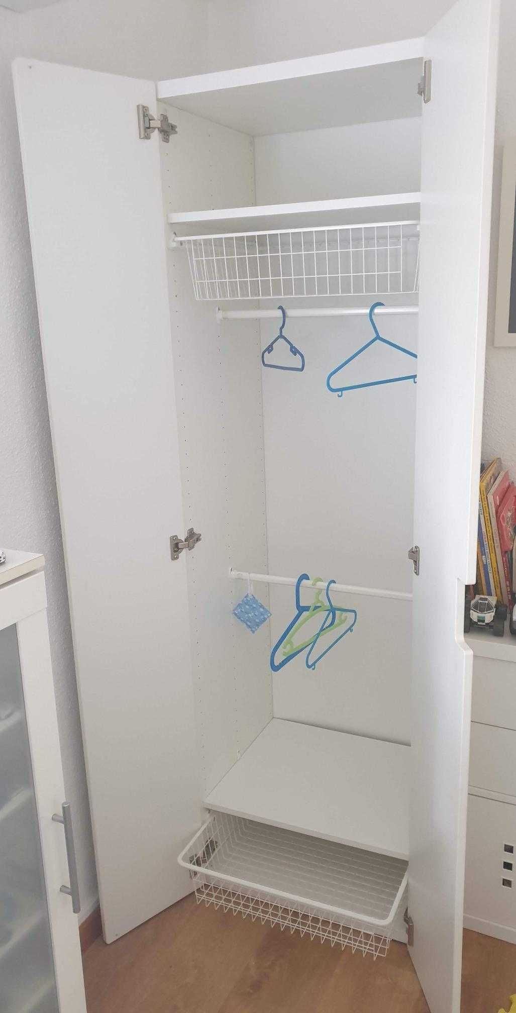 Roupeiro usado ikea bom esfado 50€