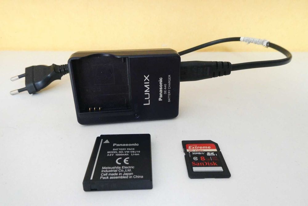 Câmara de Filmar Panasonic E-Cam SDR-S7, Como nova