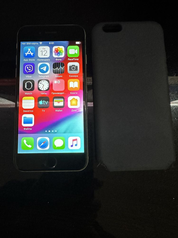 живой Iphone 6 на 16 gb