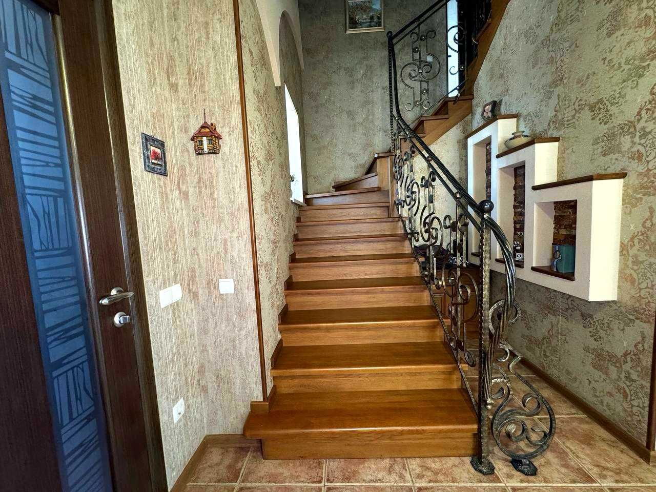 Продаж сучасного будинку, ландшафт, 10 сот.( Старе місто)