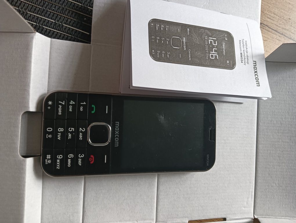 Telefon komórkowy senior maxcom MM334 dla seniorów, nowy