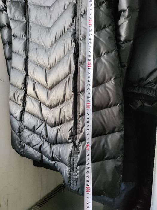 Зимний пуховик с мехом чернобурки