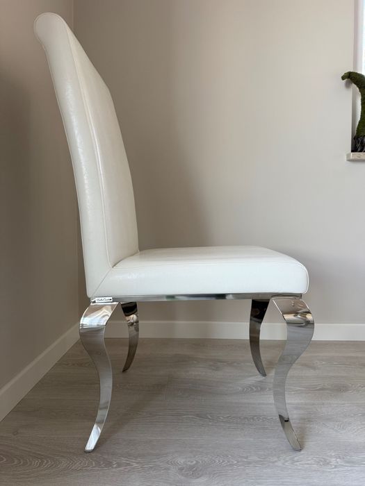 Stół i krzesła glamour