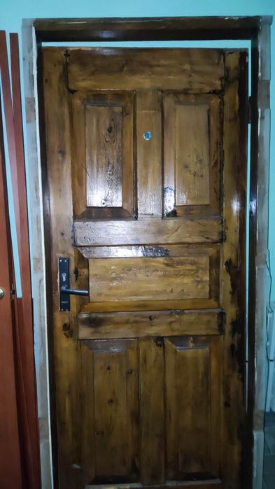 Дверь входная + межкомнатная б/в