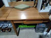 Mesa de madeira extensível