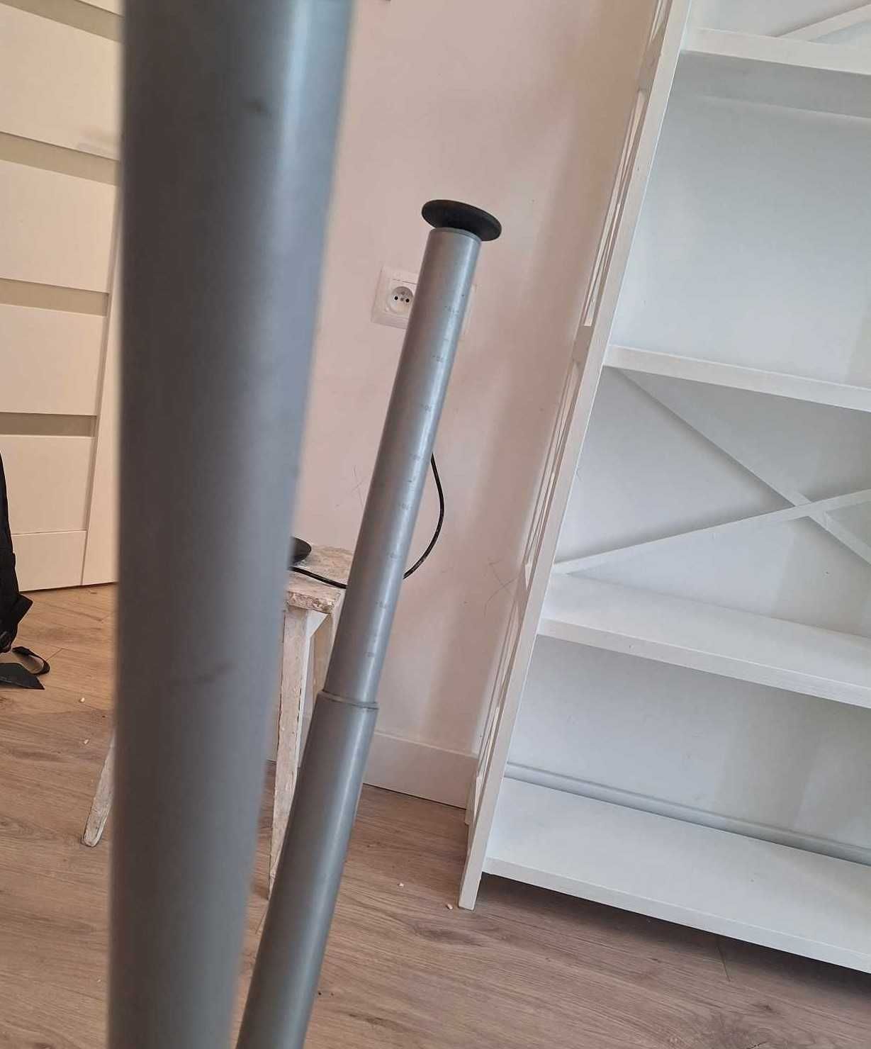 Biurko regulowane IKEA - LINNMON 150x75cm