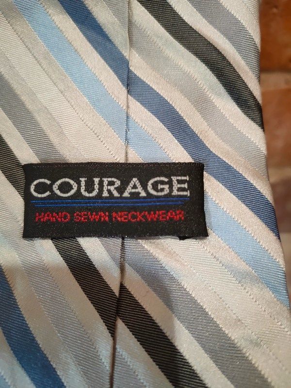 Jedwabny krawat Courage