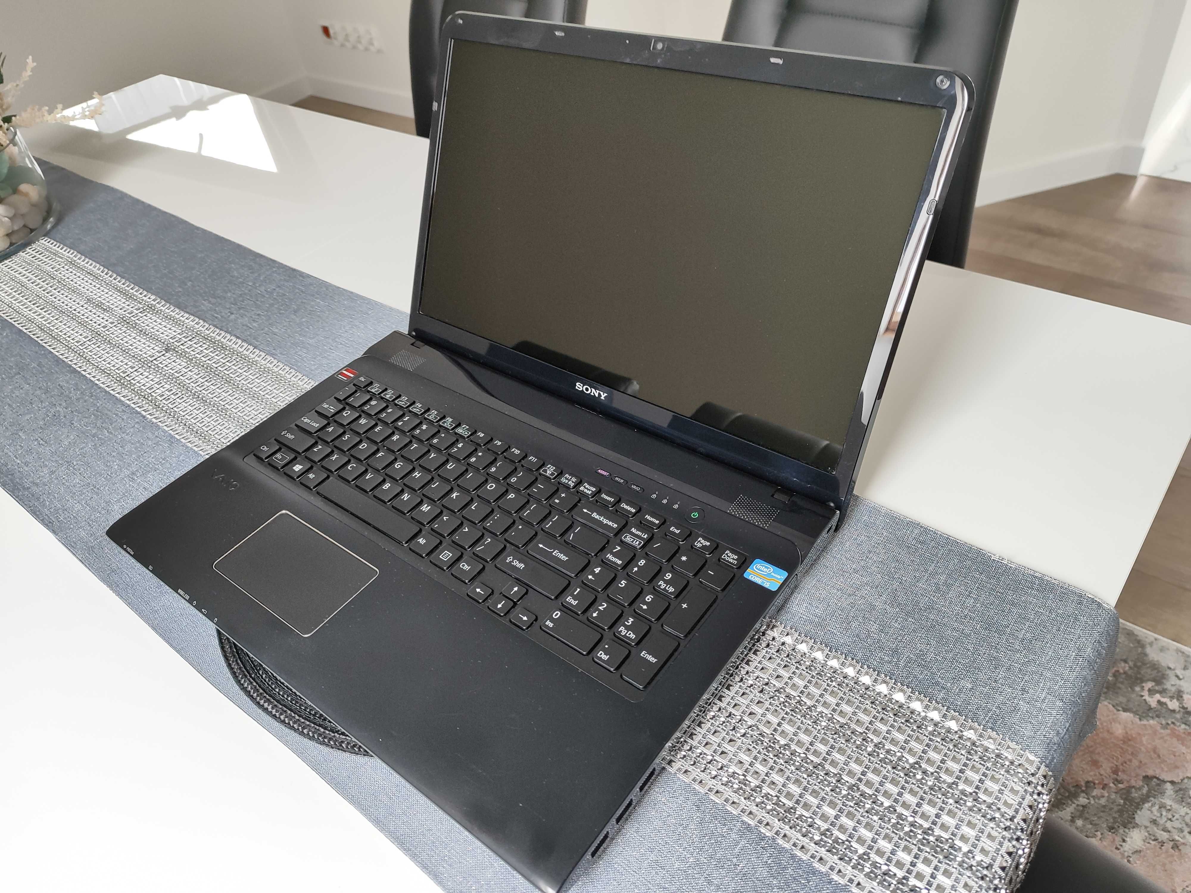 Laptop Sony Vaio SVE1712S1E