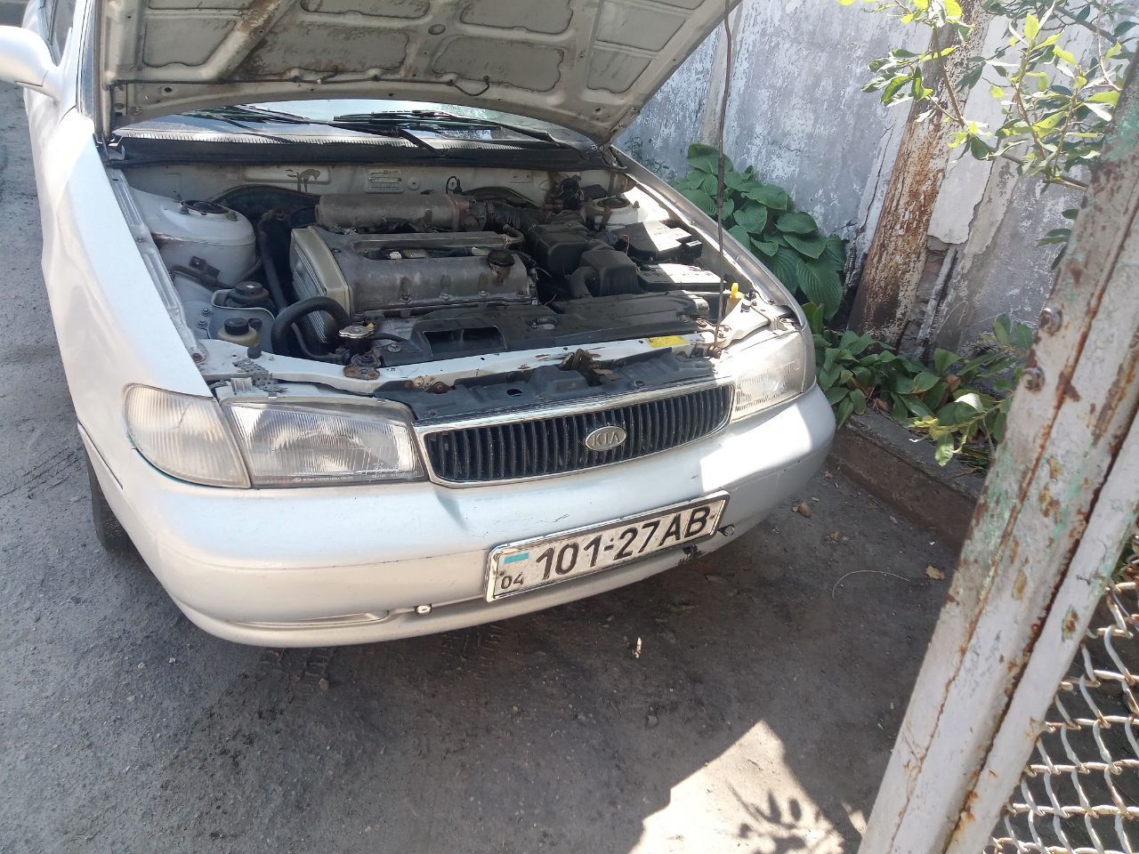 Kia Кларус 1.8 объем