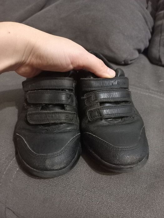 Туфлі кросівки Clarks шкіряні