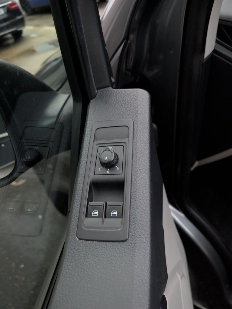VW T6 Kombi 2.0 Diesel пасажир