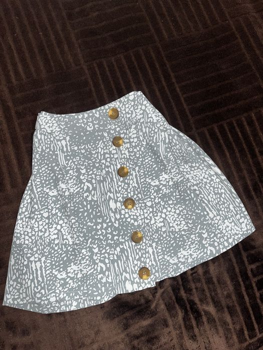 Міні спідниця.