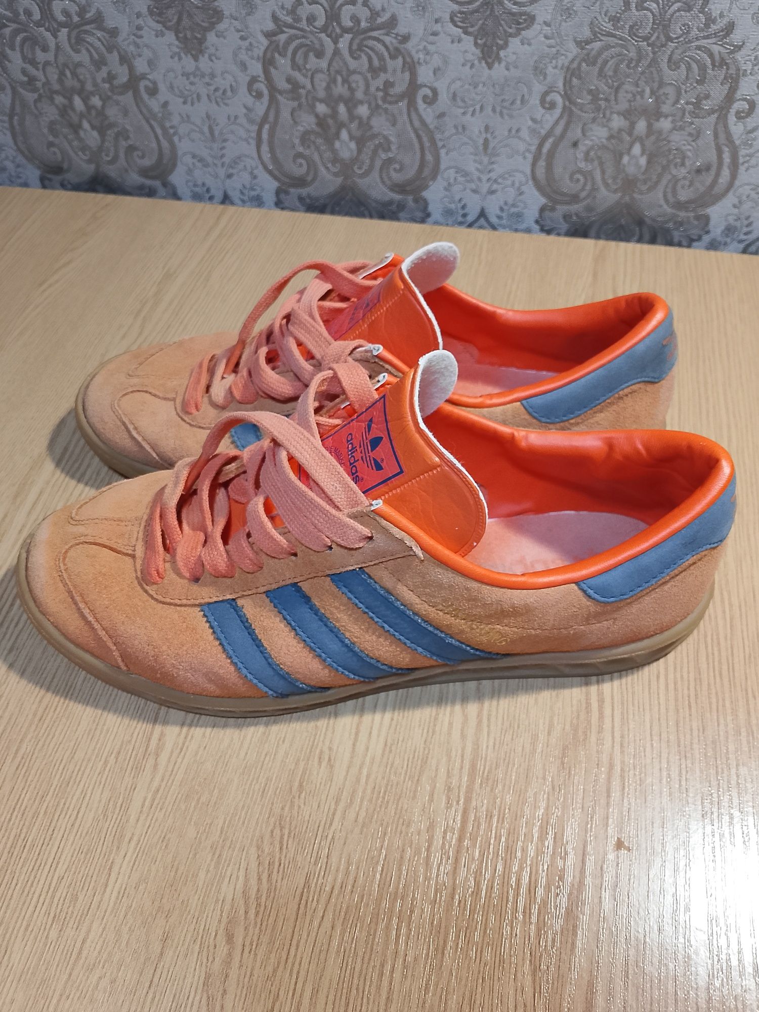adidas hamburg orange