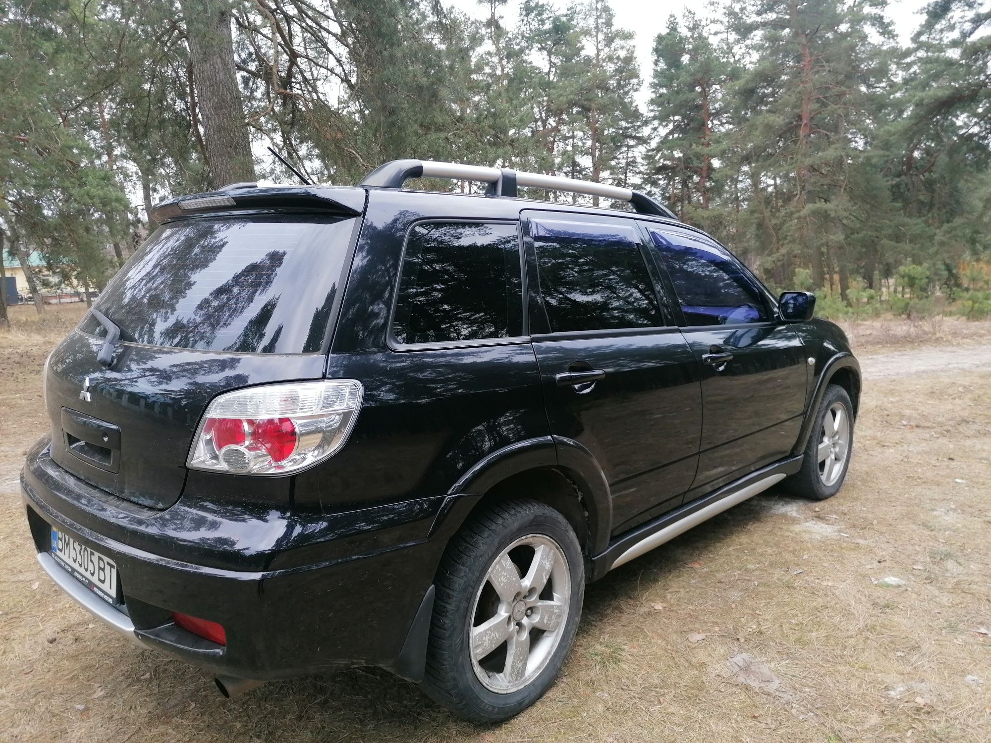 Mitsubishi outlander 1