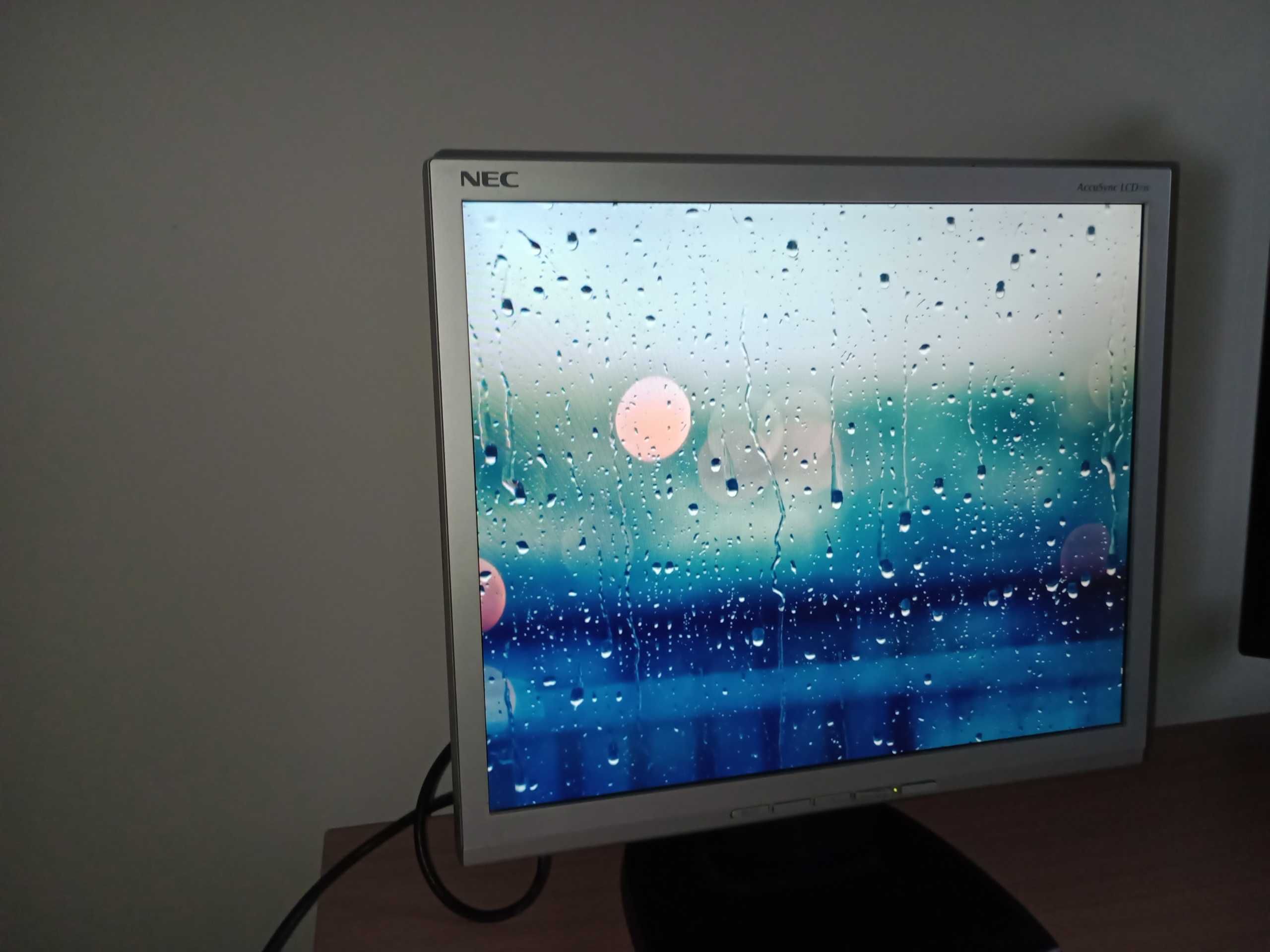 Monitor NEC retro lcd ładny obraz do pc komputer