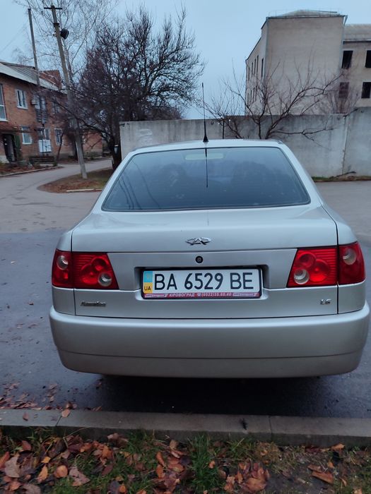 Машина chery 2007
