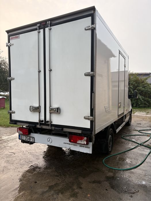 Mercedes sprinter 314 cdi chlodnia kontener 2021
