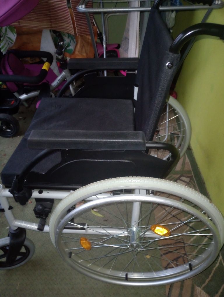 Wózek inwalidzki breezy