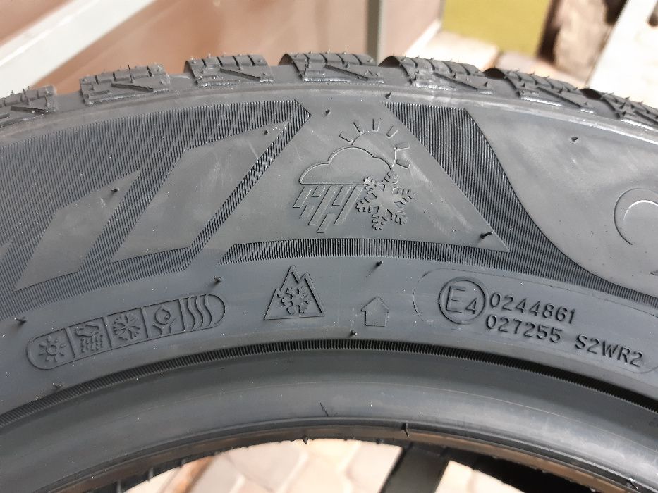 4xOpona wielosezonowa 195/65 R15 95T ATREZZO 4SEASONS 95T XL Całoroczn