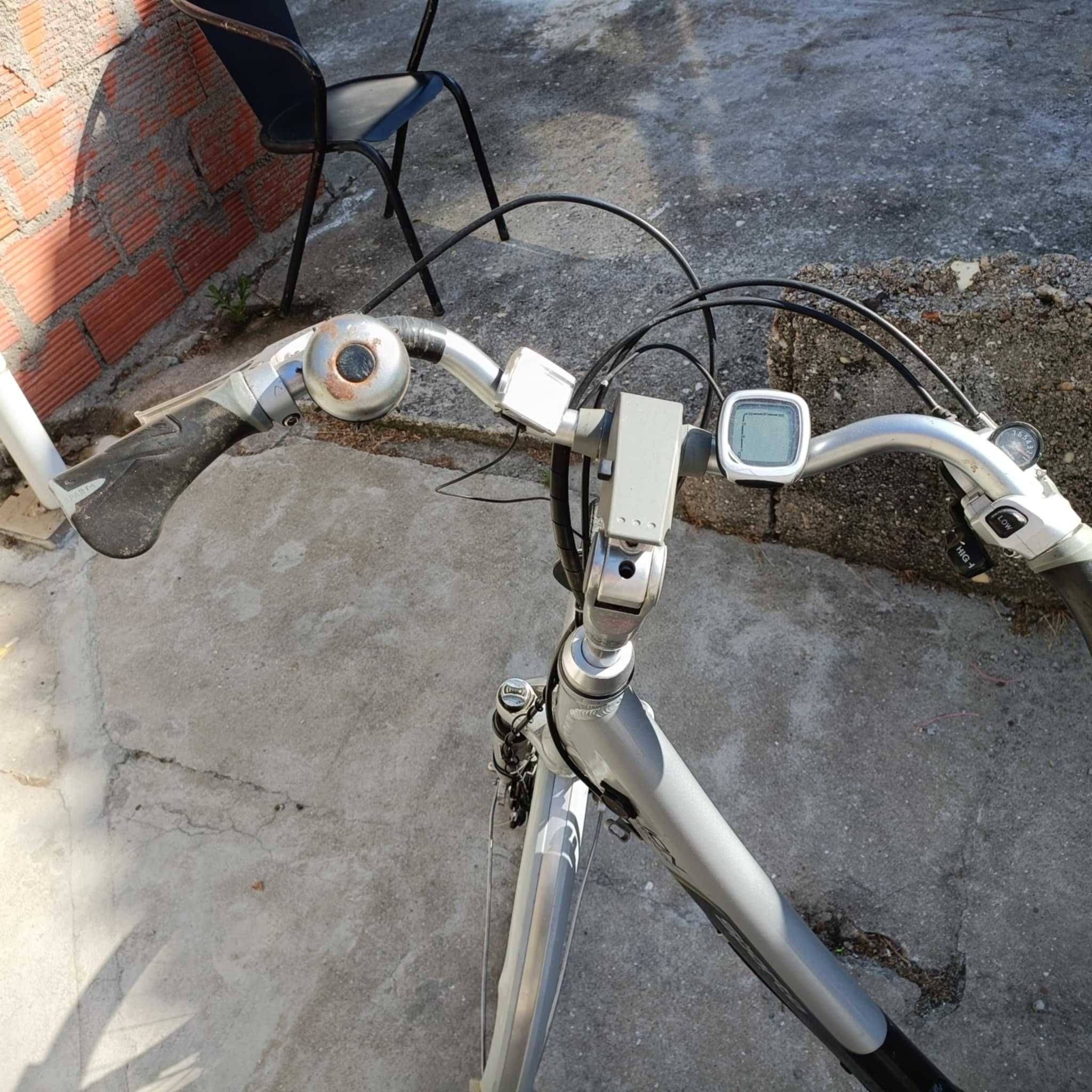 Bicicleta á bateria