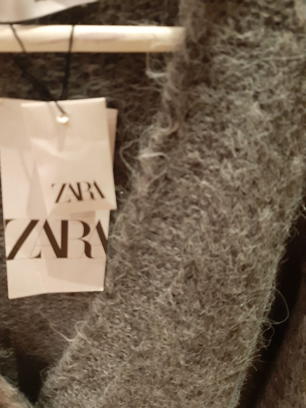 Sweter Zara L dlugi szary sweterek damski glamour tkmaxx kolekcja limi