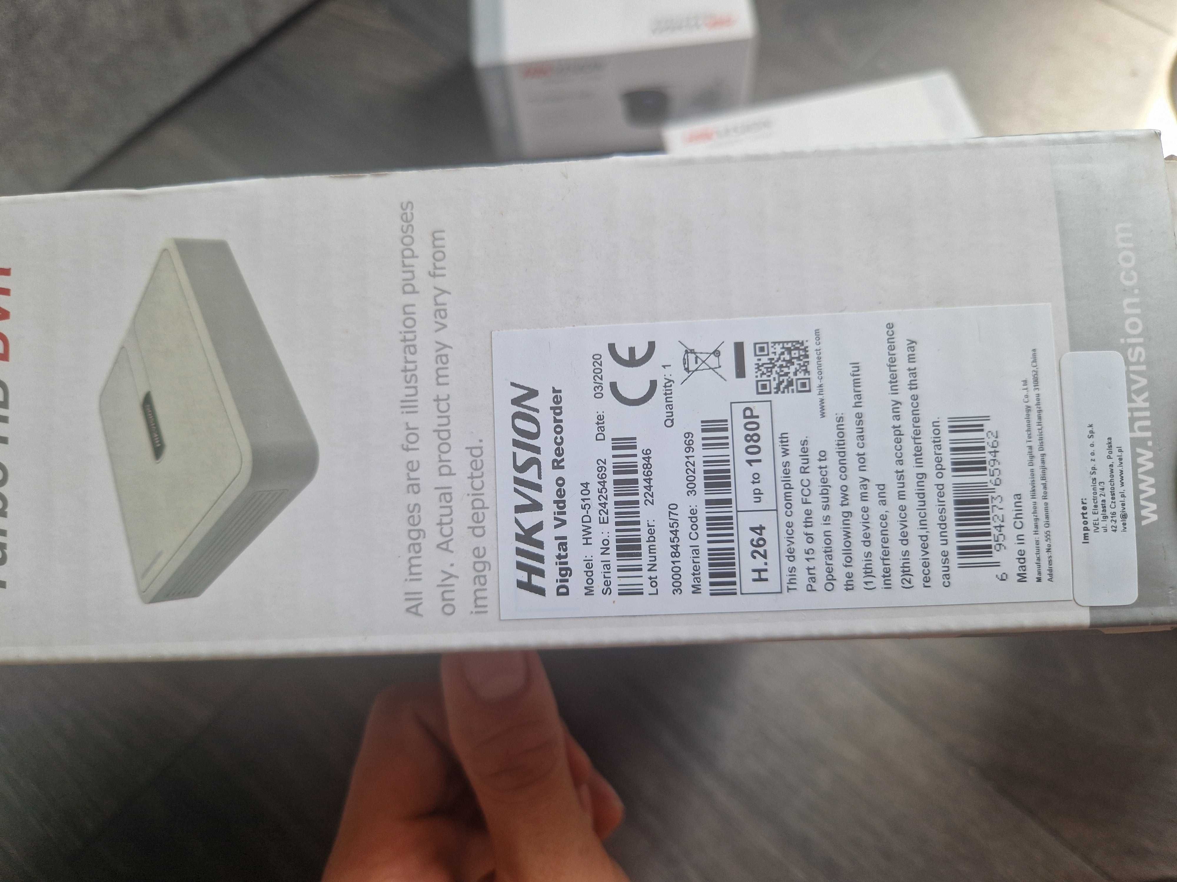 Nowy zestaw 4 kamer firmy hikvision do monitoringu z rejestratorem