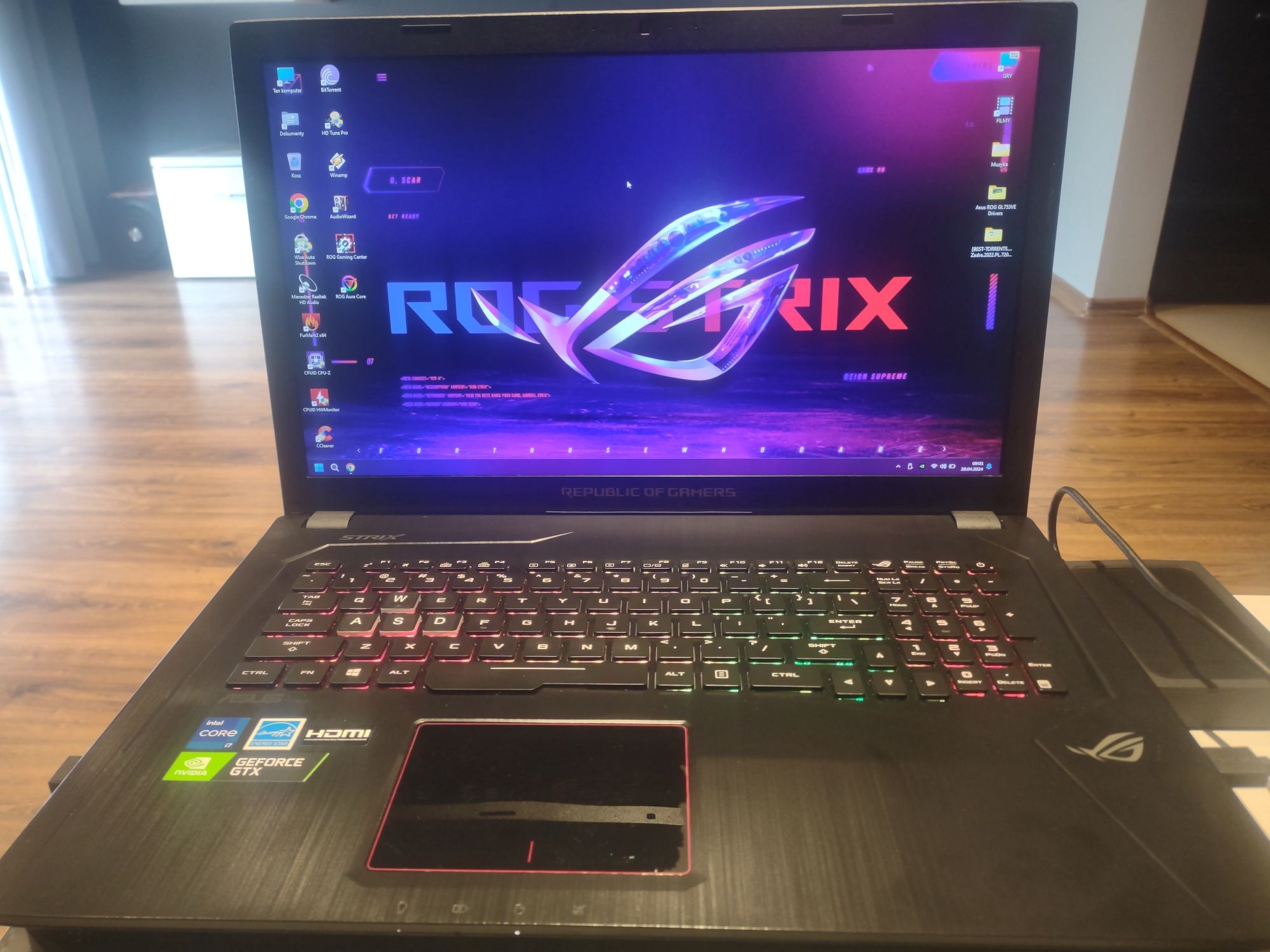 Laptop Asus ROG Strix GL753VE i7700HQ, 8GB Ram, 256GB SSD, GTX 1050Ti