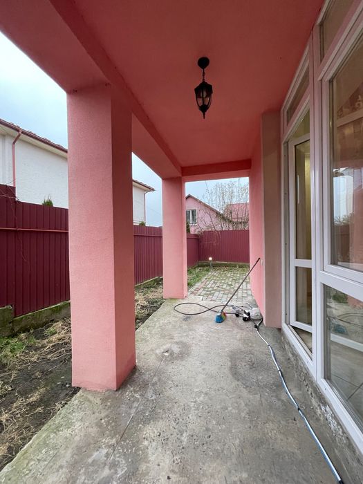 Оренда 2 поверхового будинку з власним подвір'ям с Сокільники