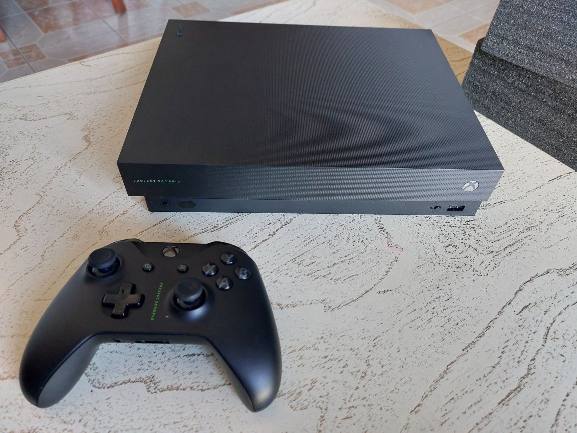 Xbox One X Project Scorpio 1Tb