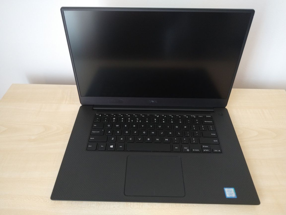 Dell 5520 Precision i7-7820HQ, 16GB DDR4, SSD - 512GB, 4GB NVIDIA