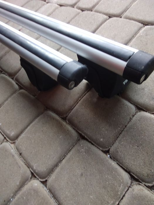 Bagażnik , relingi dachowe Thule . Grupa VW , Skoda Roomster