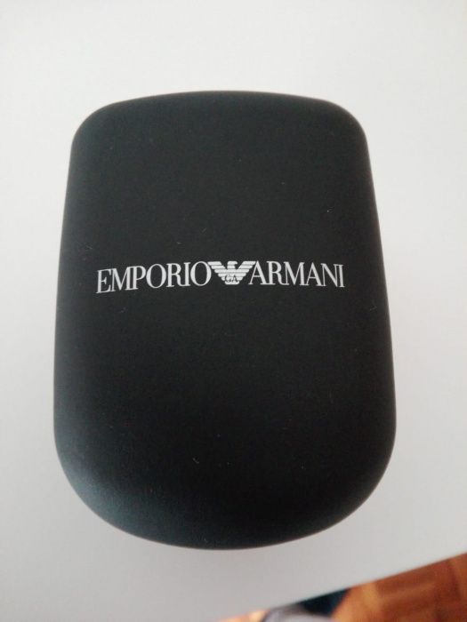 Relógio homem EMPORIO Armani com a caixa