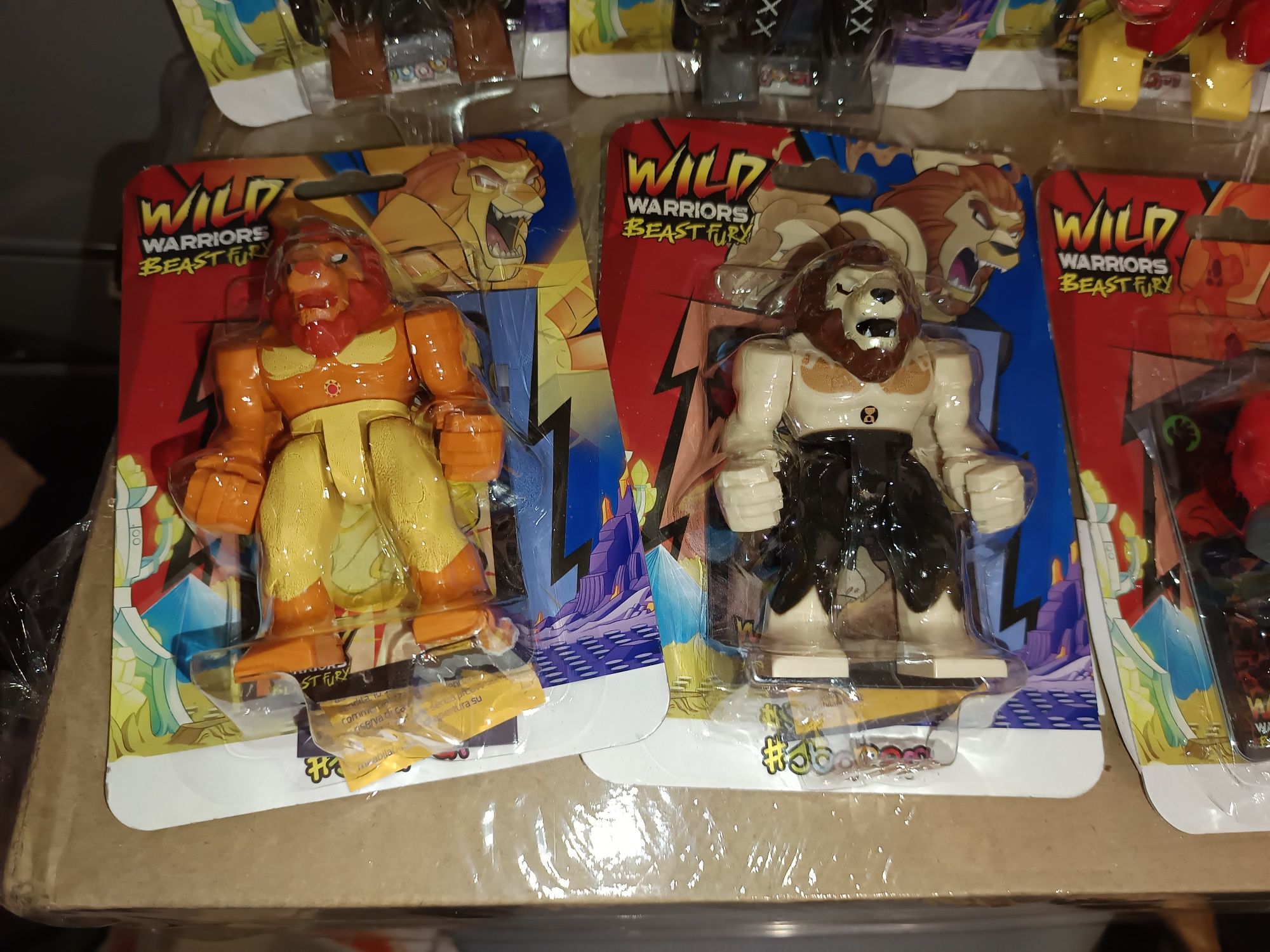11 nowych figurek wojownicy Monster flex gumosteory