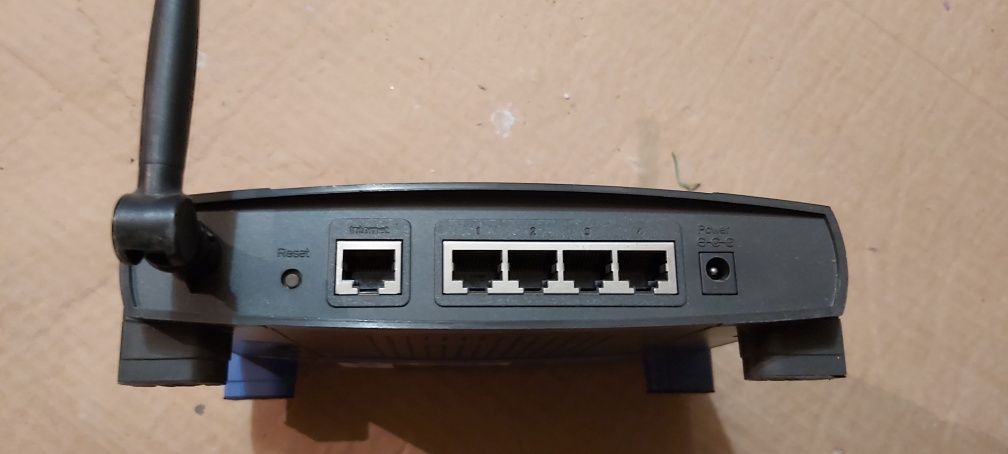 Router LINKSYS Wrk54g