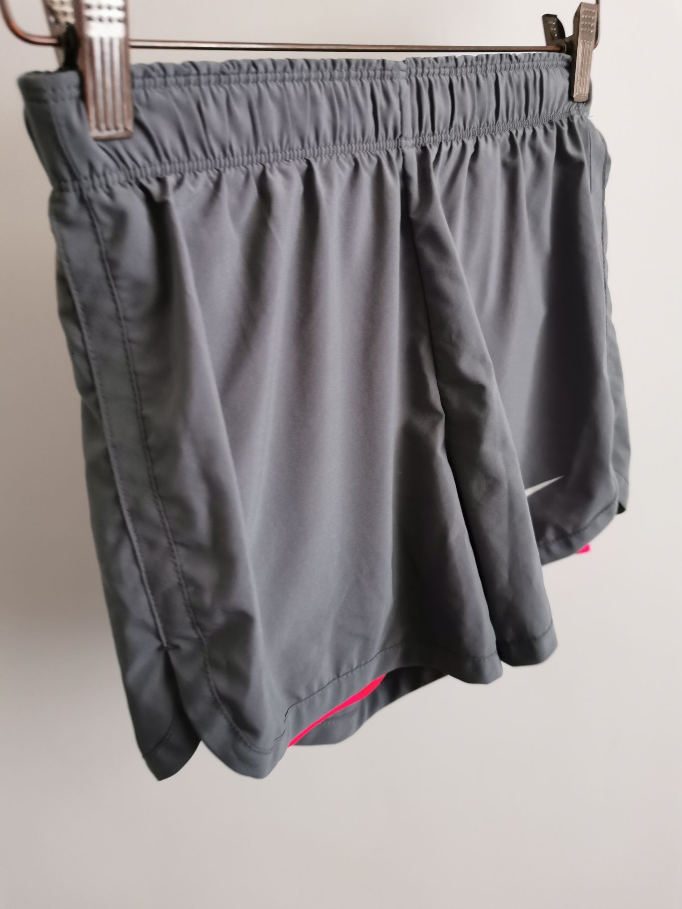 Nike krótkie spodenki + legginsy 2w1 damskie sportowe XS/S