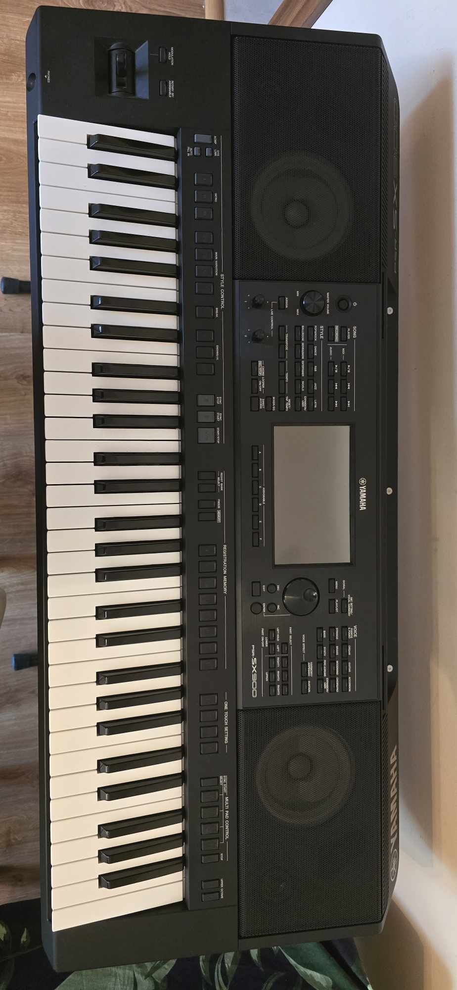 Yamaha Psr- SX 900 keyboard