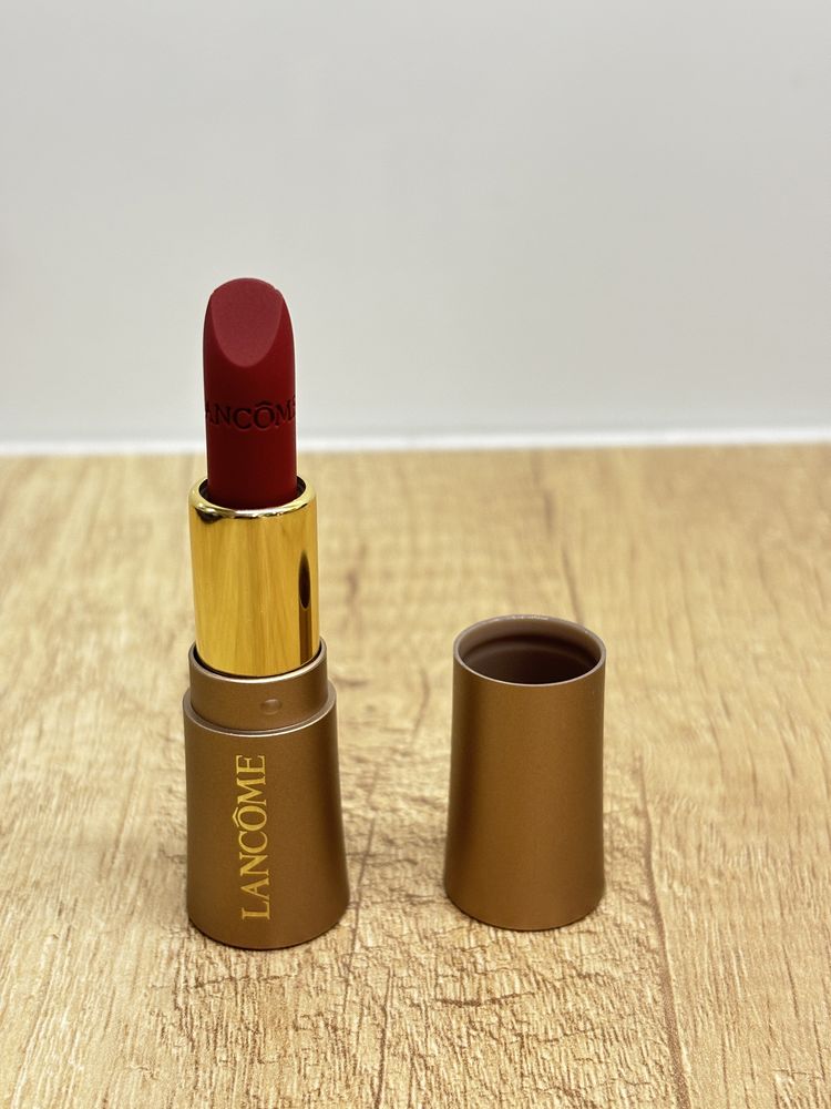 Nowa Szminka Lancome Absolu Rouge Intimatte 888
