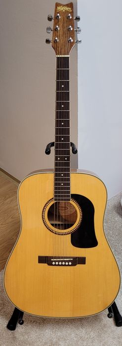 Gitara akustyczna Washburn . Piękne brzmienie.