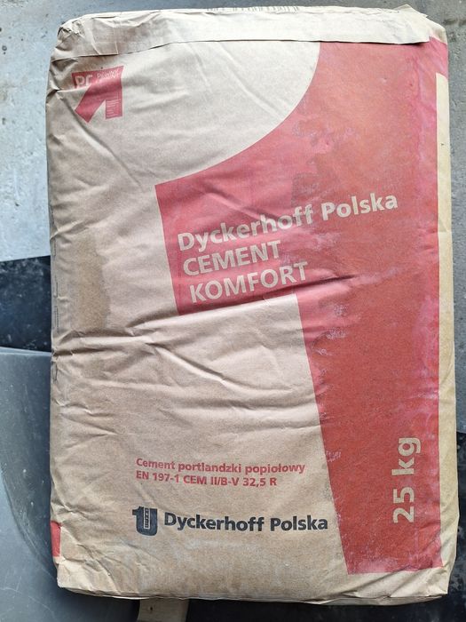 Cement 25kg.  2 worki