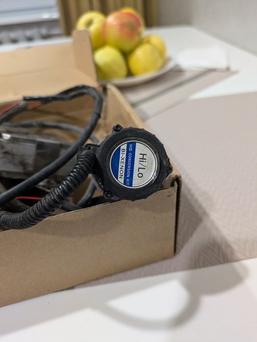 Бі-ксенон лампи комплект