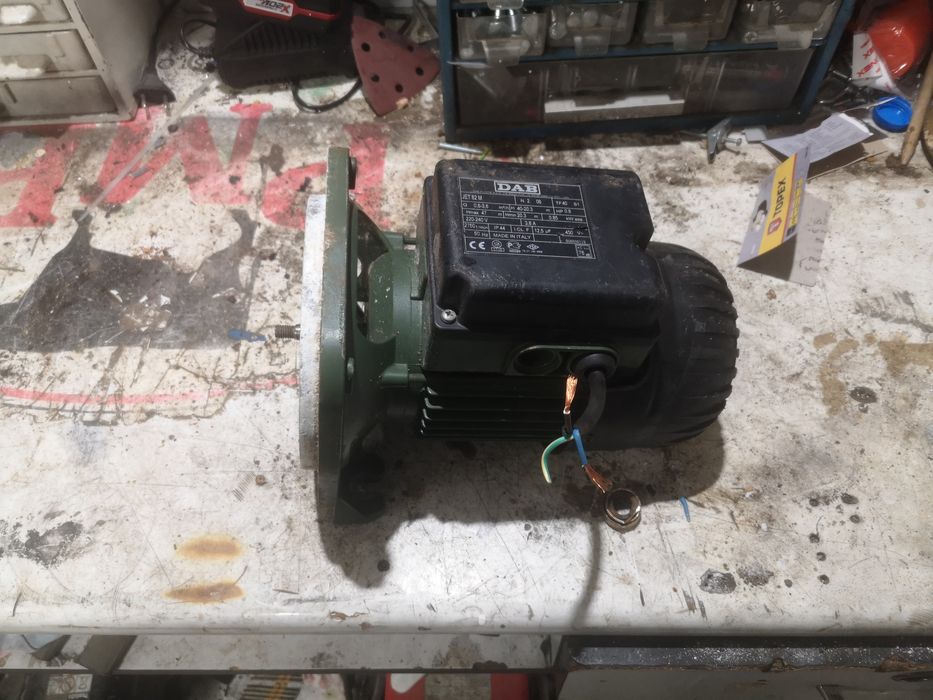 Silnik elektryczny 230v  0.85kw 2760obr.