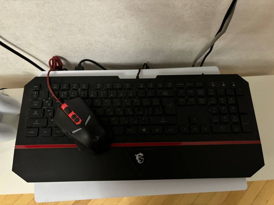 Клавиатура + мышь + клавиатура